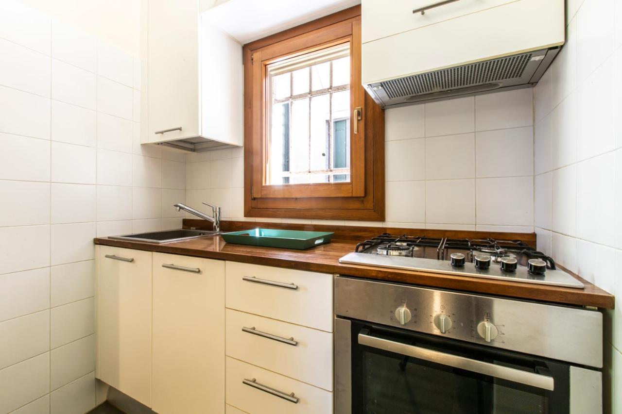 Riva De Biasio Charming Apartment Venice Exterior photo
